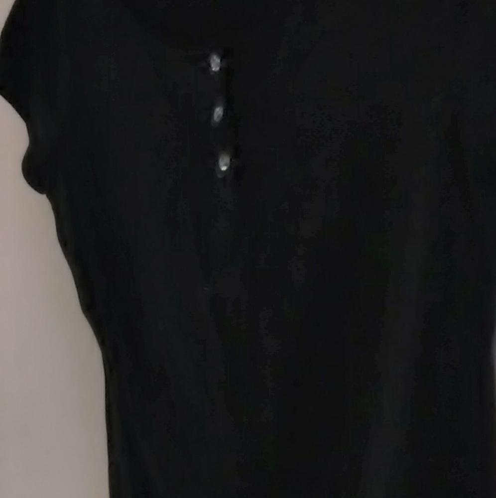 Sexy scoop neck T-shirt with three large crystals